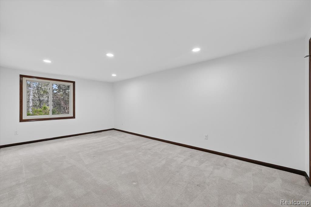 21770 Riverview Drive, Beverly Hills, MI 48025 — Photo 30