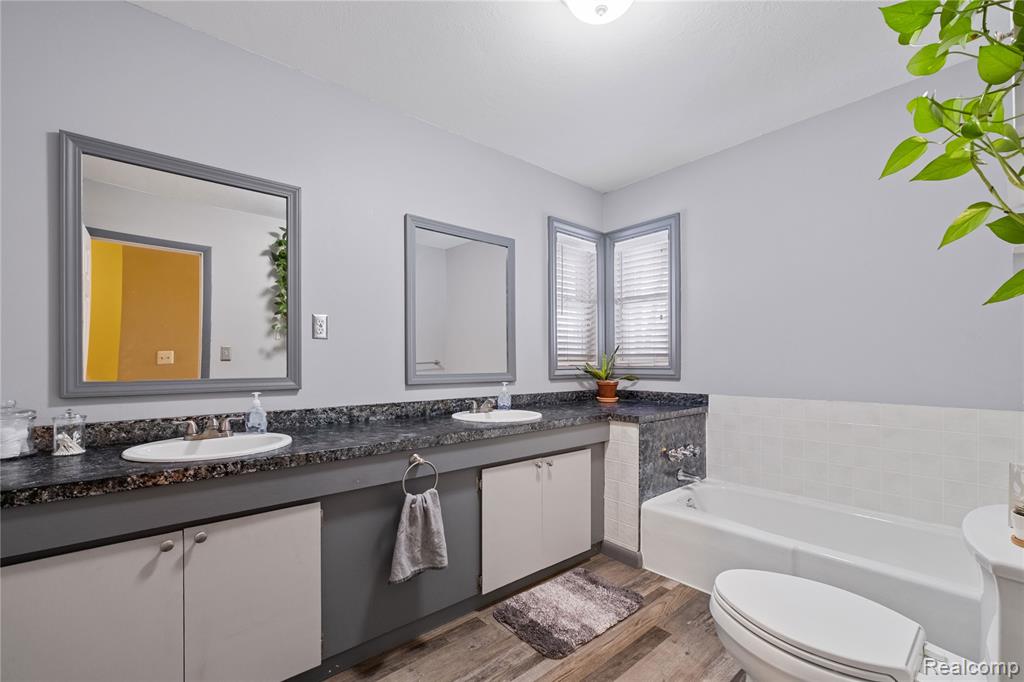 5050 Eagle Road, White Lake, MI 48383 — Photo 27