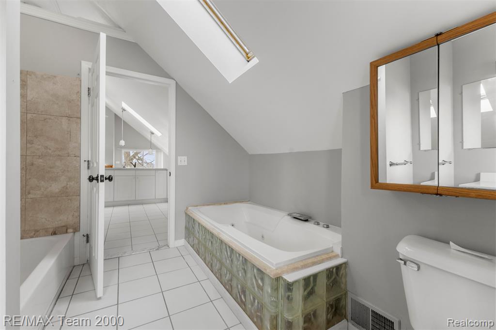 4390 Cass Elizabeth Road, Waterford, MI 48328 — Photo 33