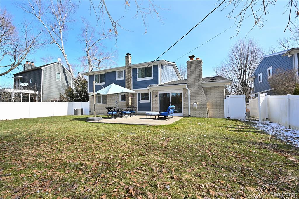 862 S Glenhurst Drive, Birmingham, MI 48009 — Photo 36