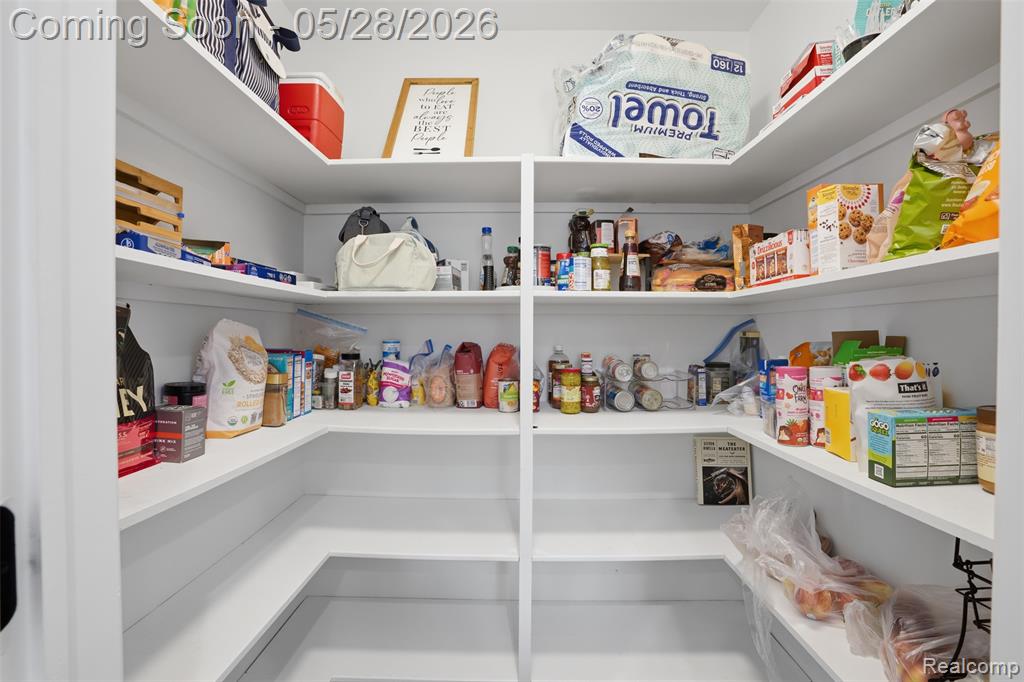 8792 Salem Farms Drive, South Lyon, MI 48178 — Photo 14