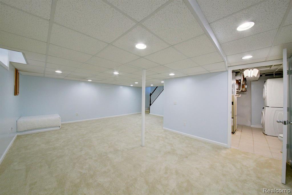44914 FAIR OAKS Drive, Canton, MI 48187 — Photo 33