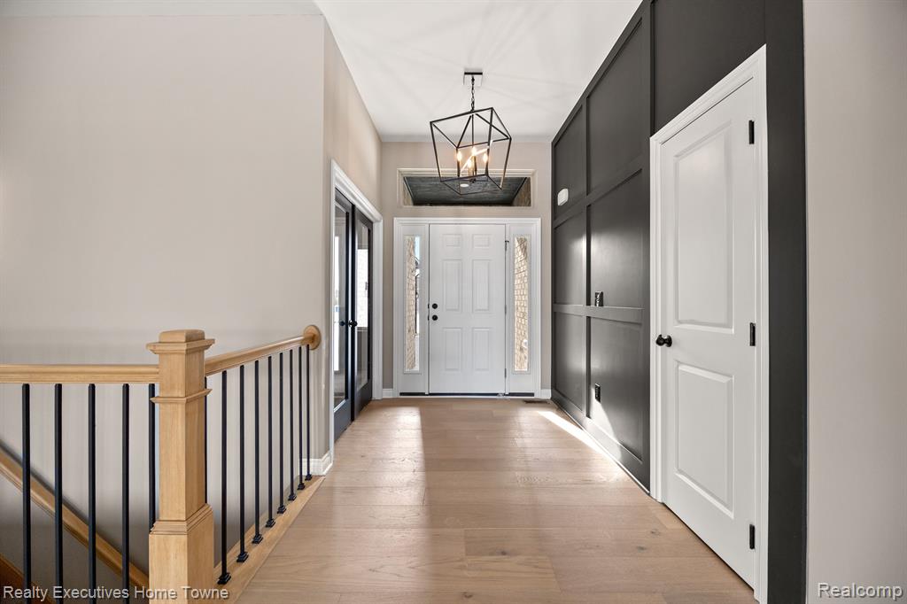 35873 GLENVILLE Drive, New Baltimore, MI 48047 — Photo 17