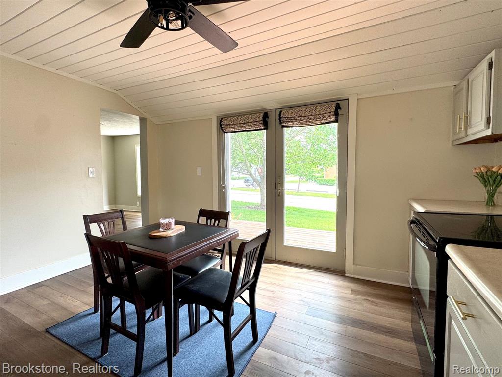 207 N Church, Ortonville, MI 48462 — Photo 18