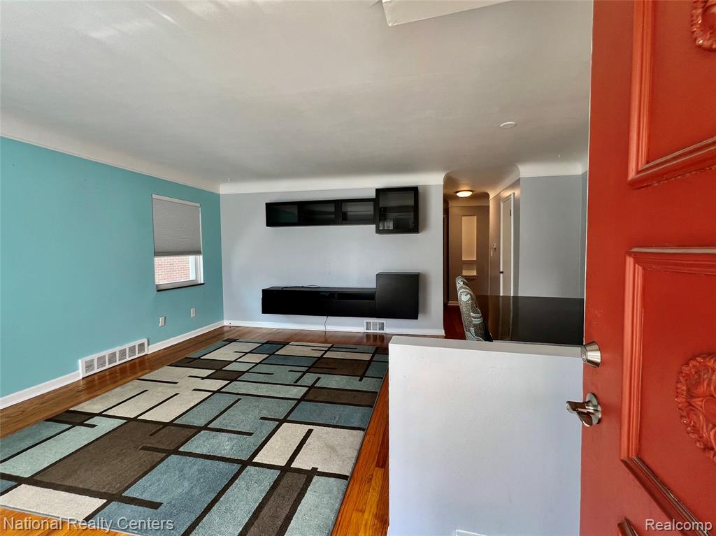 4436 Tulane Street, Dearborn Heights, MI 48125 — Photo 5