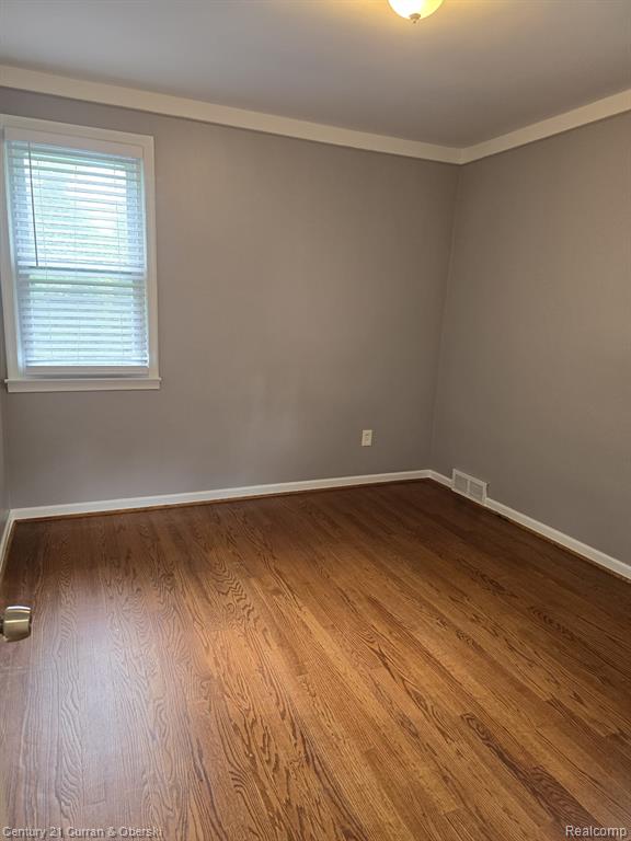 6940 N Beech Daly Road, Dearborn Heights, MI 48127 — Photo 10