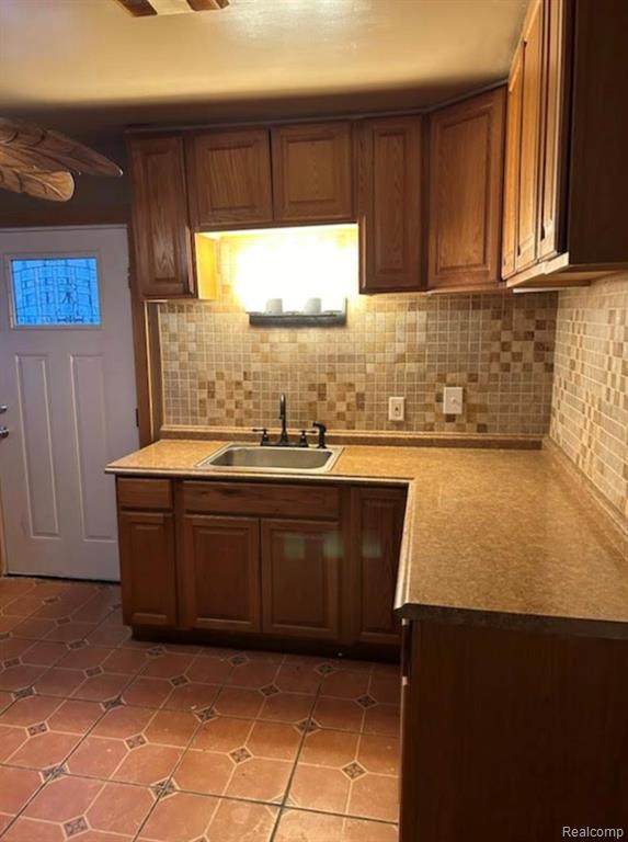 4230 University Place, Detroit, MI 48224 — Photo 9