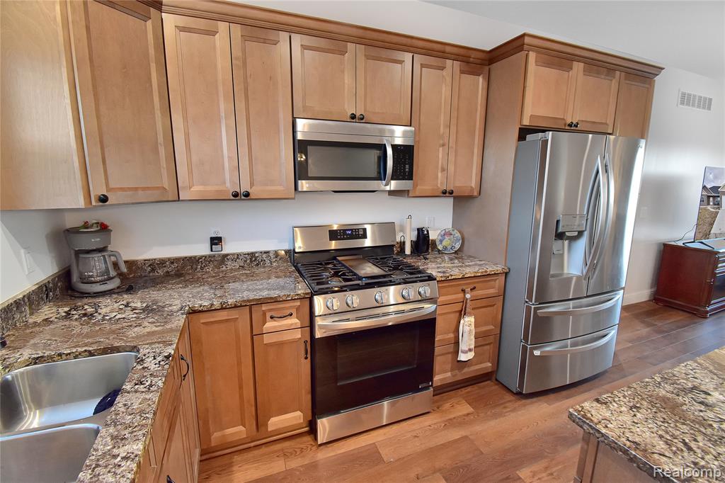 79446 Deland Road, Richmond, MI 48062 — Photo 7
