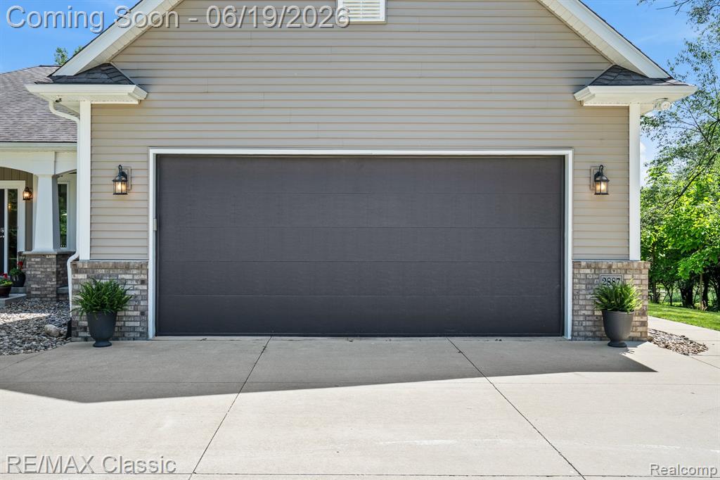 2887 W Joy Road, Ann Arbor, MI 48105 — Photo 9