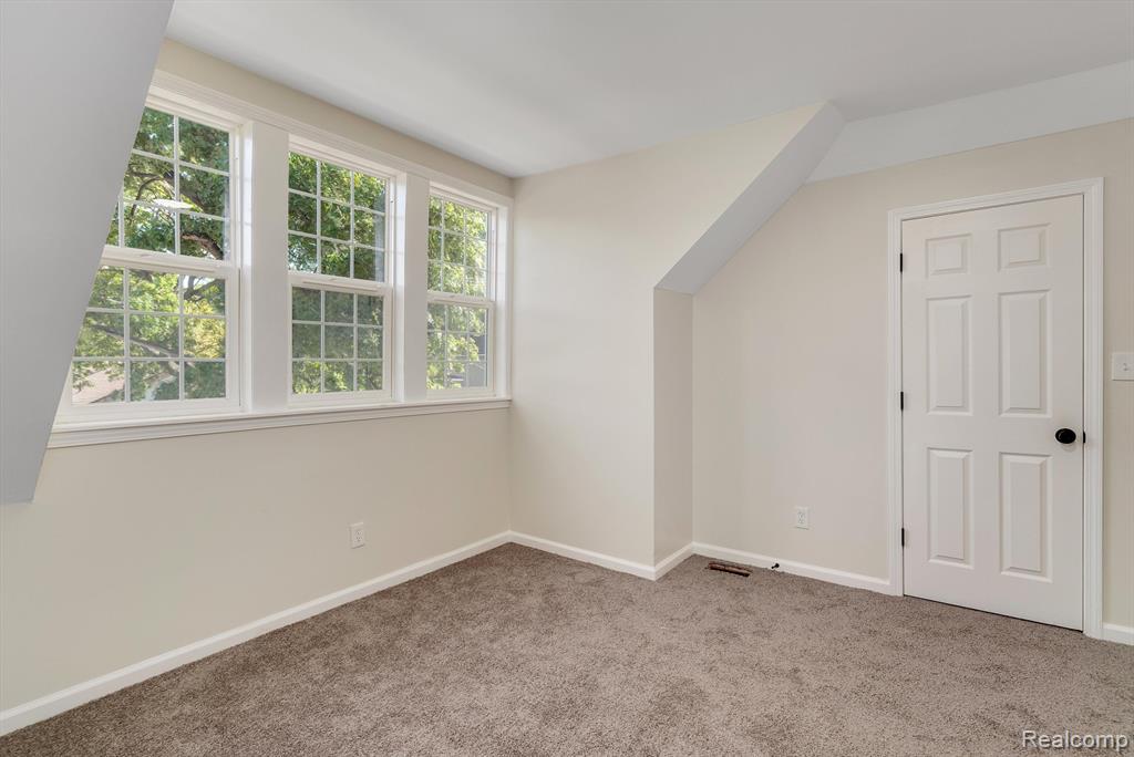 4829 HURLBUT Street, Detroit, MI 48214 — Photo 22