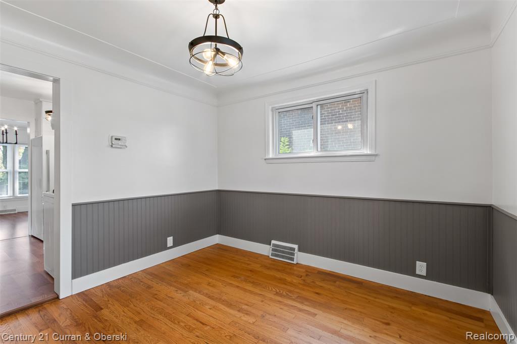 916 N Melborn Street, Dearborn, MI 48128 — Photo 8
