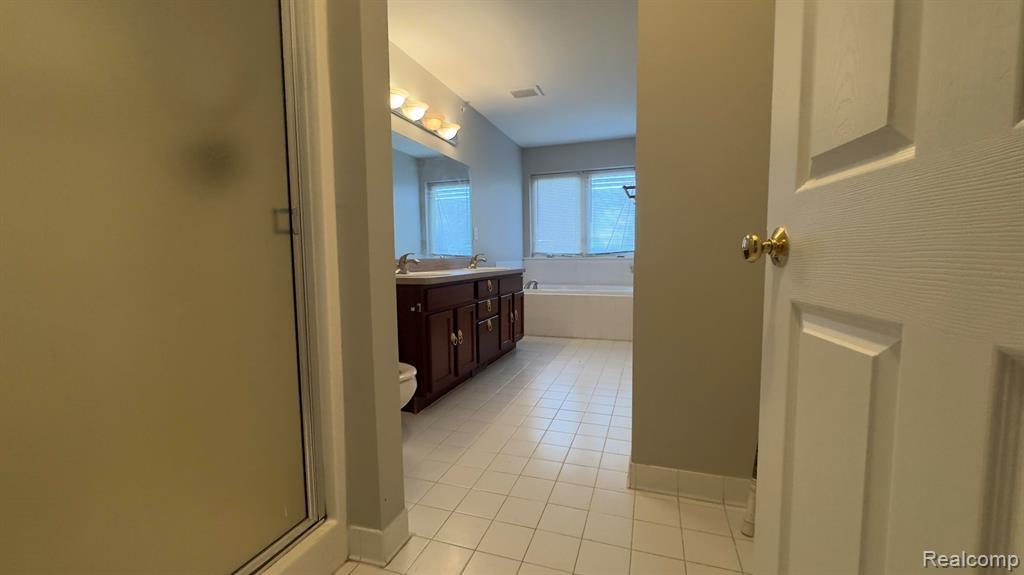 41664 Tera Lane, Novi, MI — Photo 22