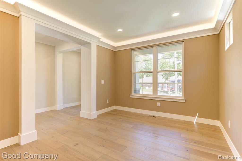 808 Irving Avenue, Royal Oak, MI 48067 — Photo 9