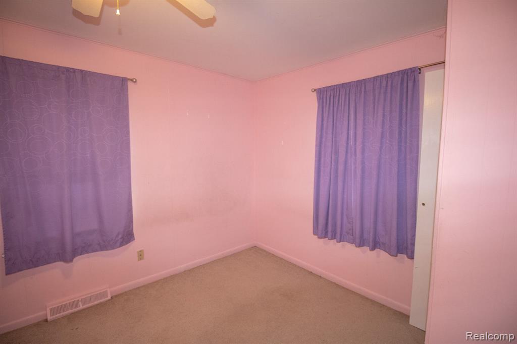 4016 JACKSON Street, Dearborn Heights, MI 48125 — Photo 12