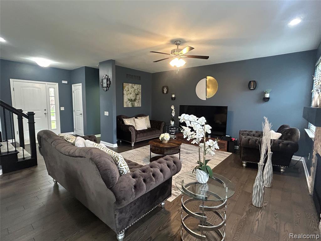 23507 King Drive, Clinton Twp, MI 48035 — Photo 8