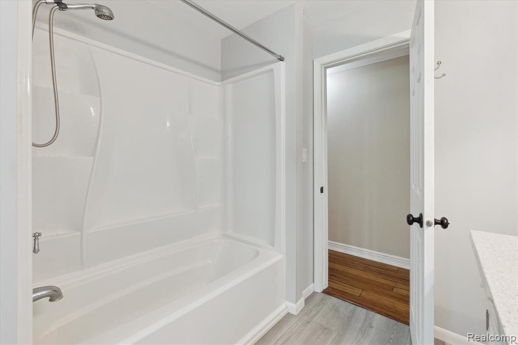 15279 Outer Drive, Linden, MI 48451 — Photo 19
