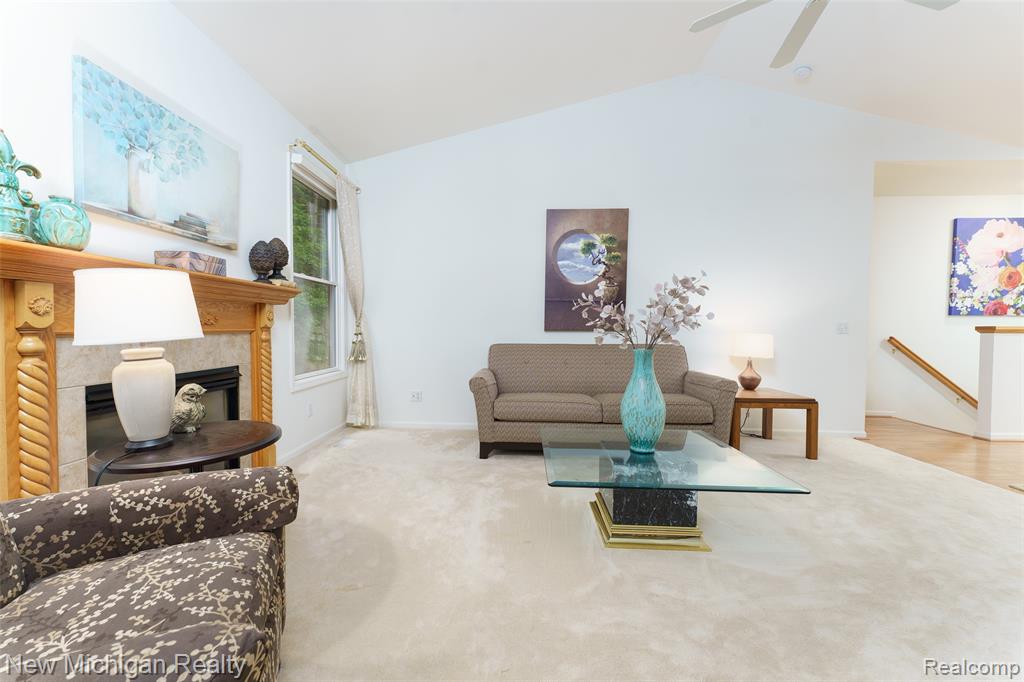 13111 Harbor Landings Drive, Fenton, MI 48430 — Photo 8