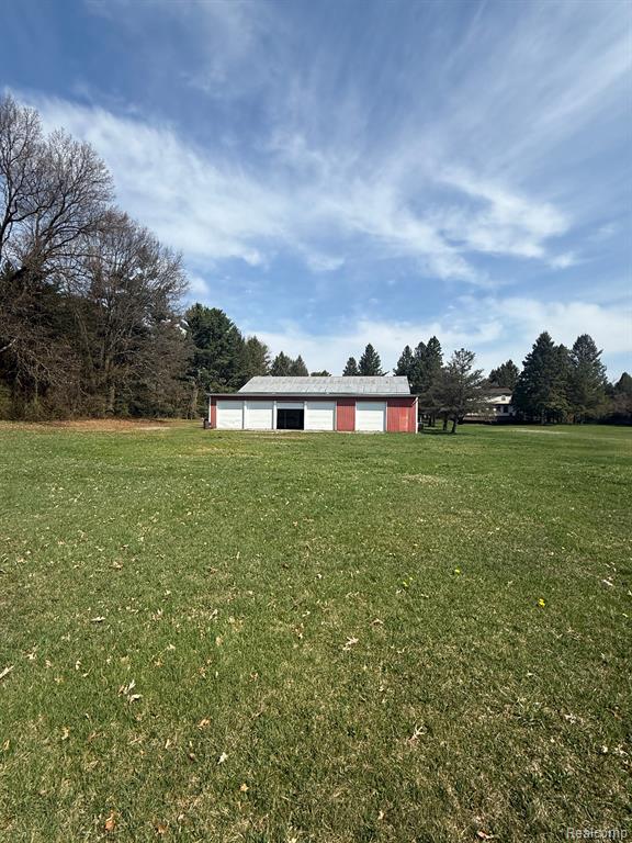 1531 8 MILE Road, Whitmore Lake, MI 48189 — Photo 8