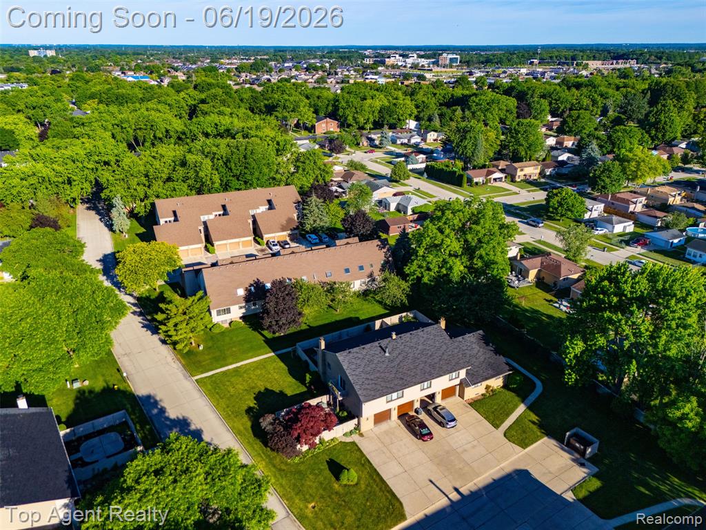 42374 Lochmoor Street, Clinton Twp, MI 48038 — Photo 40