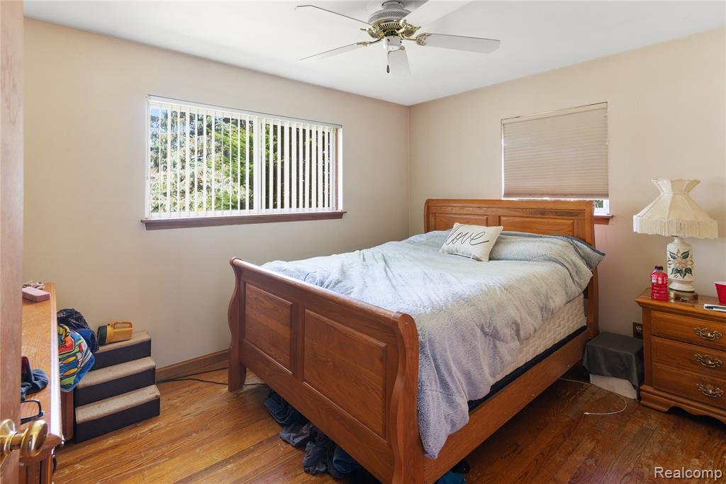 750 N Hagadorn Street, South Lyon, MI 48178 — Photo 10