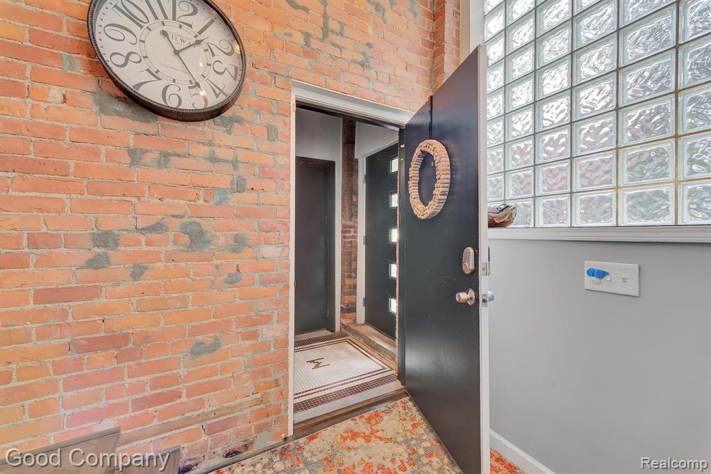 443 E MILWAUKEE Street, Detroit, MI 48202 — Photo 4