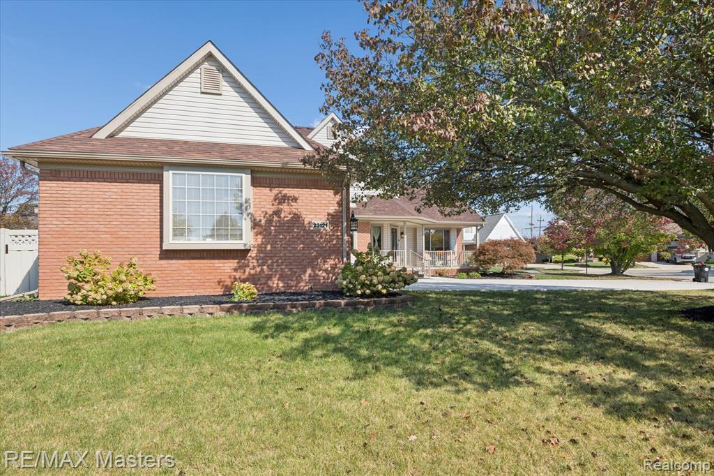 23121 Leighwood Drive, Woodhaven, MI 48183 — Photo 50