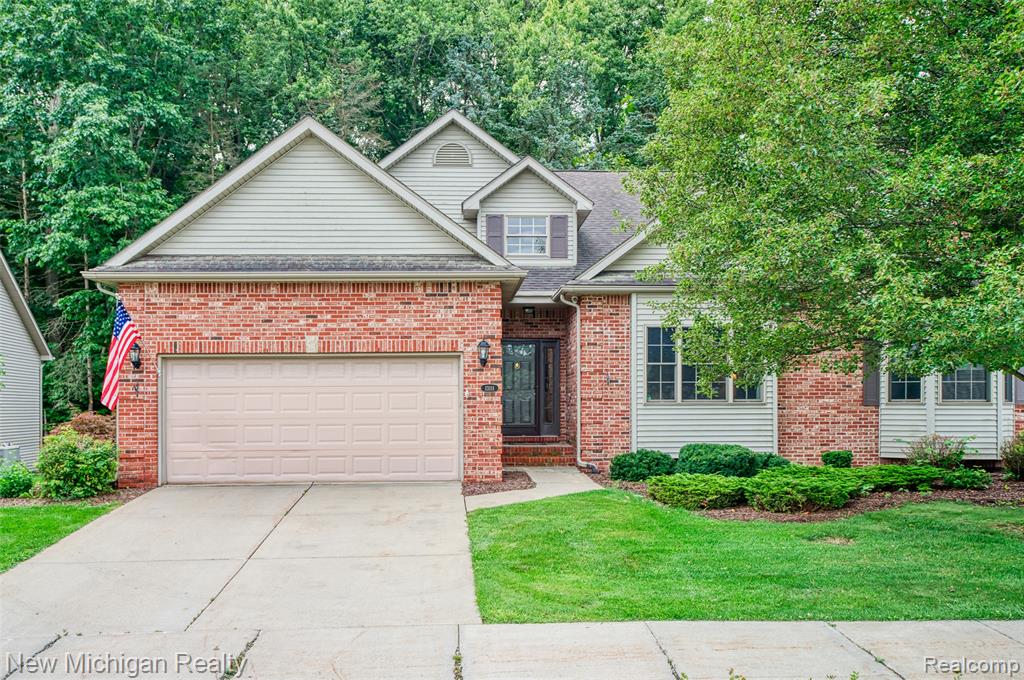 13111 Harbor Landings Drive, Fenton, MI 48430 — front exterior