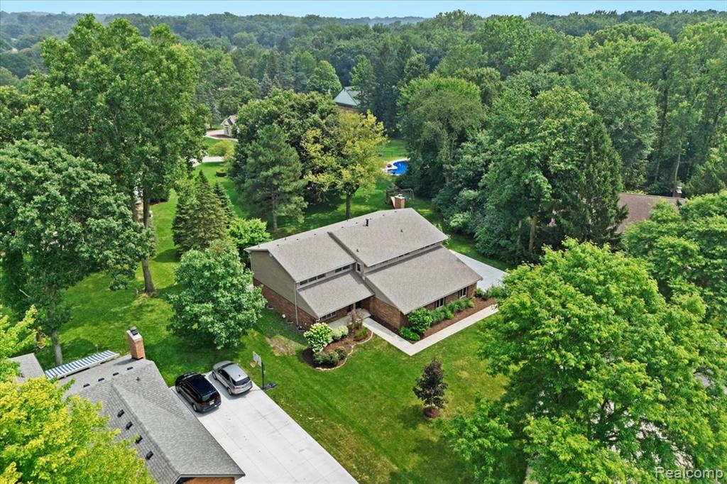 6678 Johnathon, Troy, MI 48098 — Photo 48