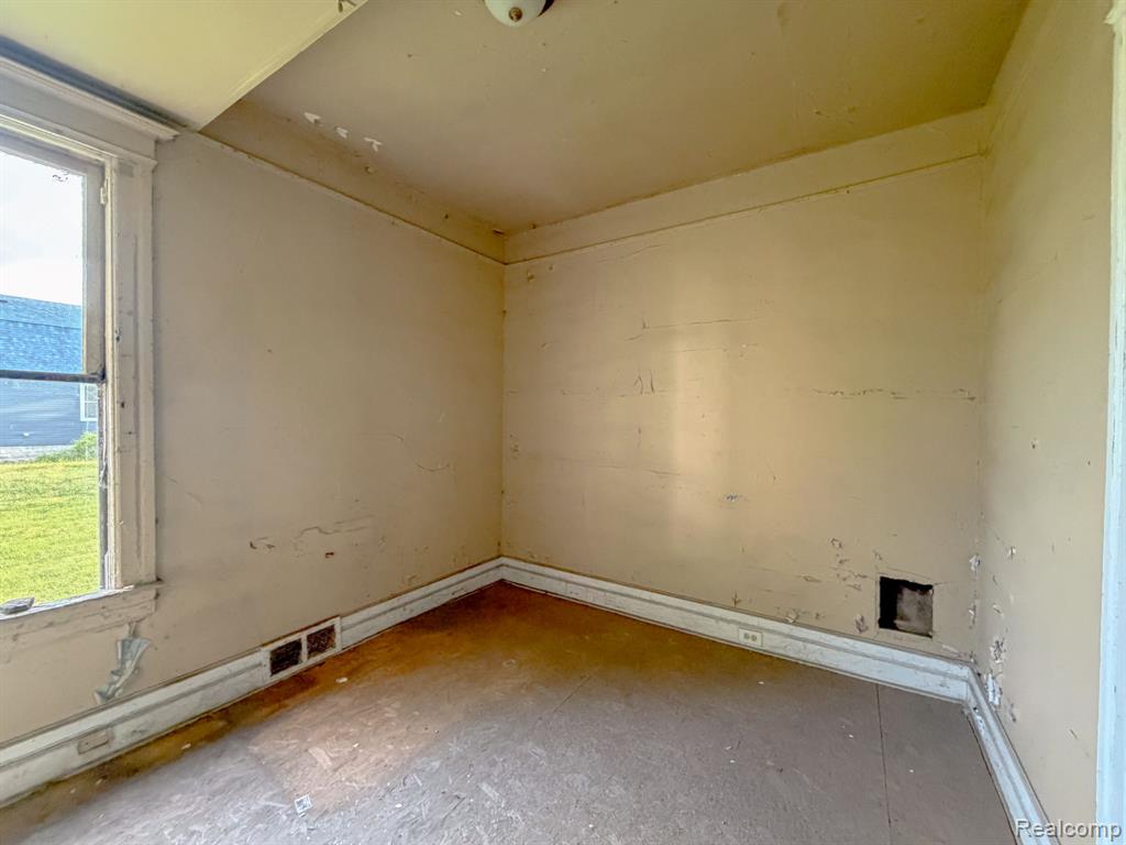 1540 Saint Clair Street, Detroit, MI 48214 — Photo 13