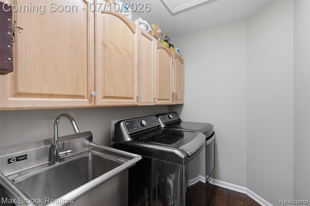 5804 S Windstar Circle, 22, Waterford, MI 48327 — Photo 20