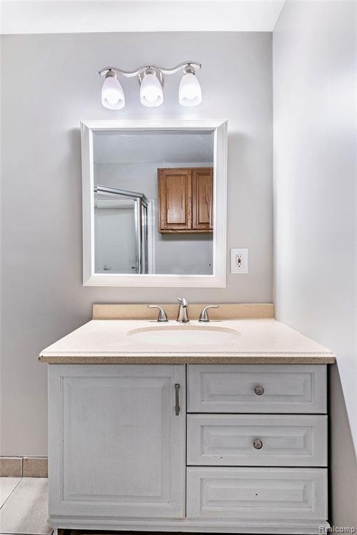 8327 Wiggins, Howell, MI 48855 — Photo 14
