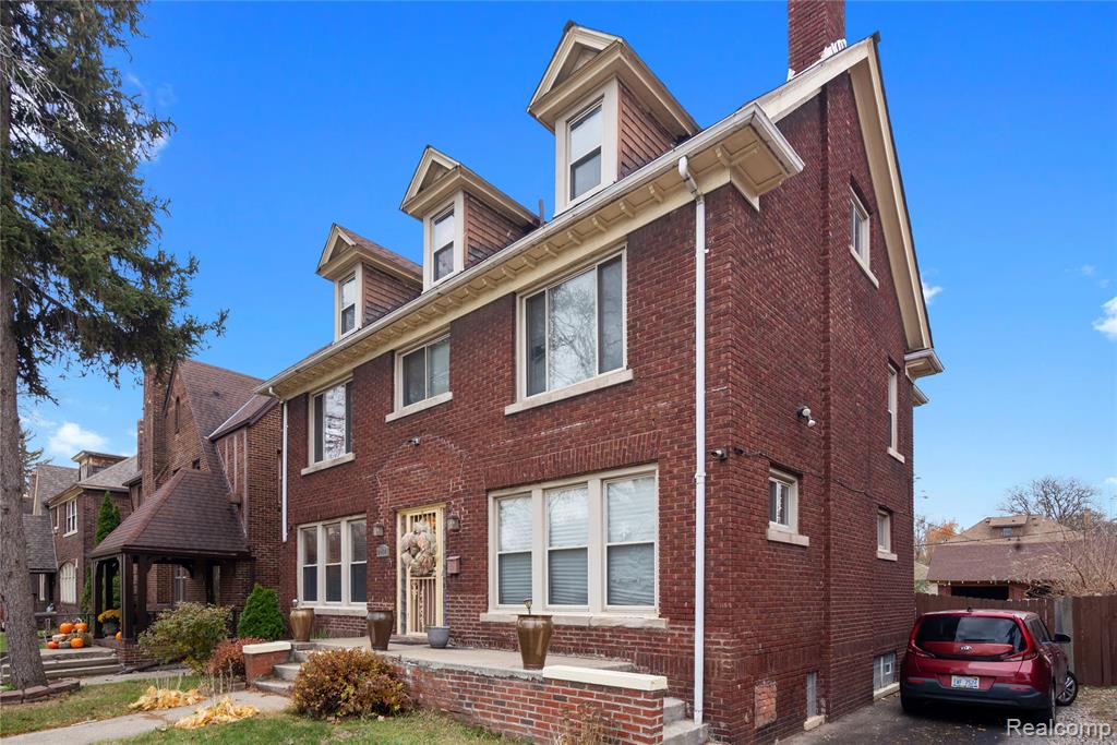2484 Chicago Boulevard, Detroit, MI 48206 — Photo 2