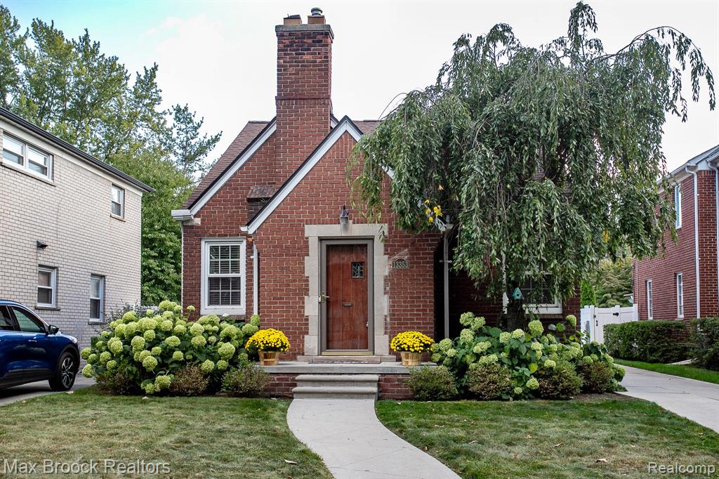 13353 Sherwood Drive, Huntington Woods, MI — Photo 61