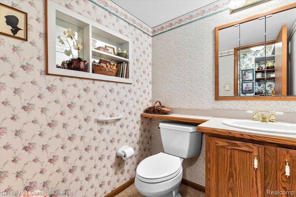 4669 PARKSIDE Boulevard, Allen Park, MI 48101 — Photo 25