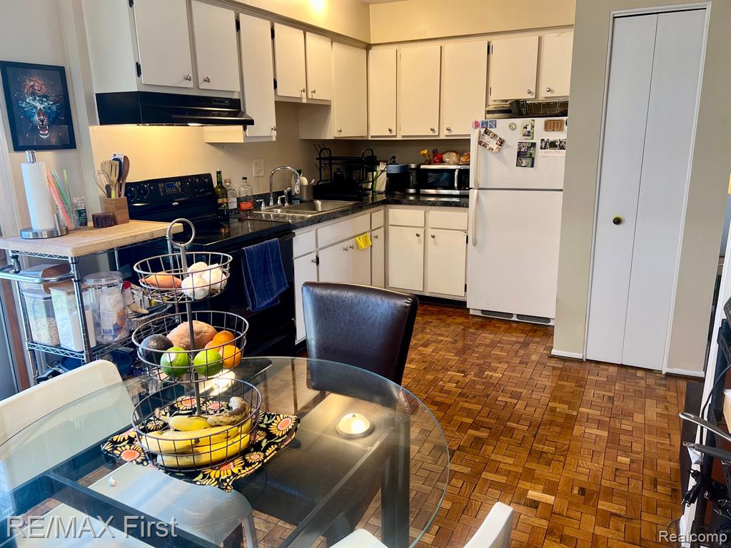 4909 MANSFIELD Avenue, H10, Royal Oak, MI 48073 — Photo 6