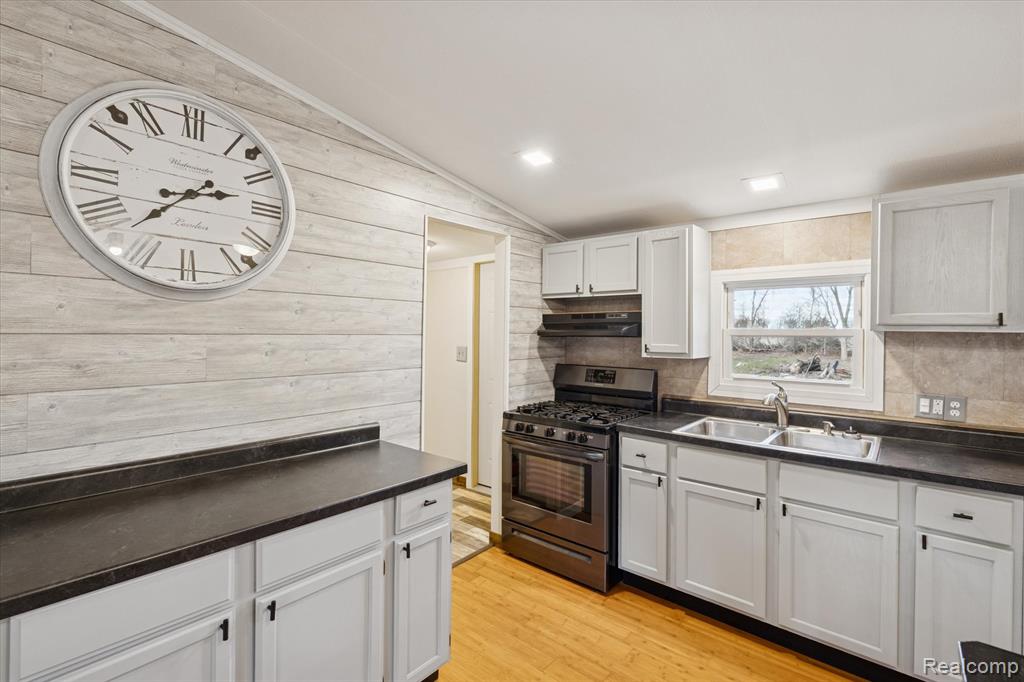 2170 W Sloan Road, Burt, MI 48417 — Photo 14