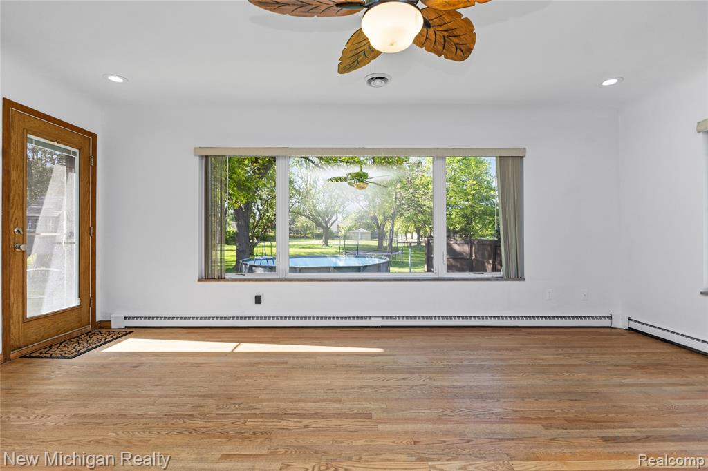 8359 Chicago Road, Warren, MI 48093 — Photo 25