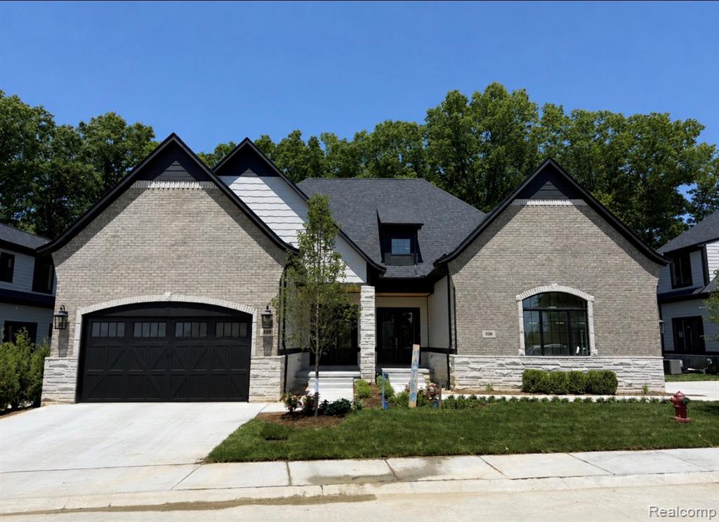 530 Maplehill Road, Rochester Hills, MI 48306 — front exterior