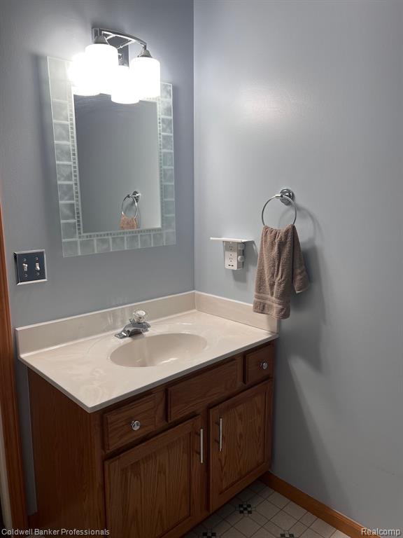 314 E Diamond Way, Morrice, MI 48857 — Photo 11