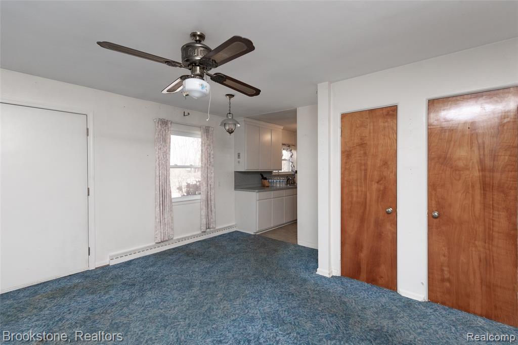 656 S CASS LAKE Road, Waterford, MI 48328 — Photo 18