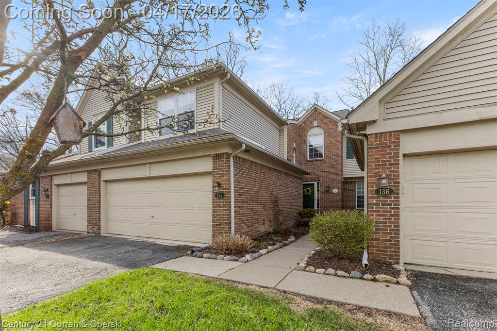 134 Legacy Park Circle, Dearborn Heights, MI 48127 — front exterior