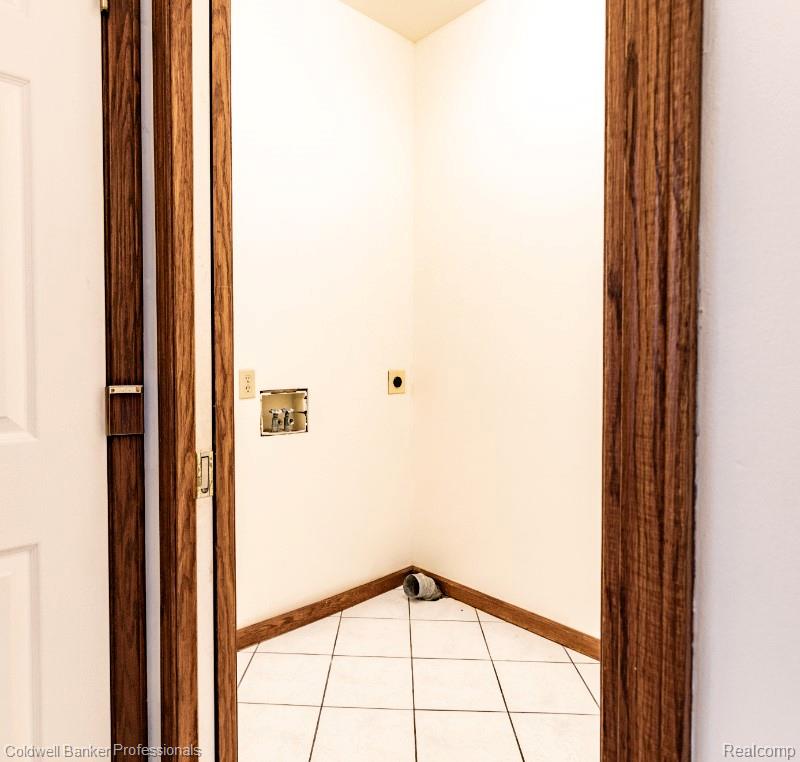 11171 Lapeer Road, Davison, MI 48423 — Photo 33