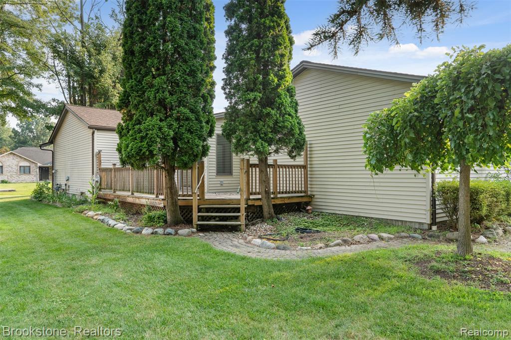 5315 Plymouth Street, Sterling Heights, MI 48310 — Photo 35