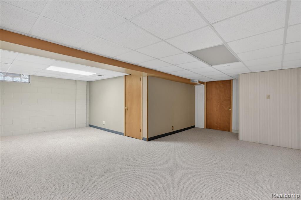 28501 Pontiac Trail, South Lyon, MI 48178 — Photo 16