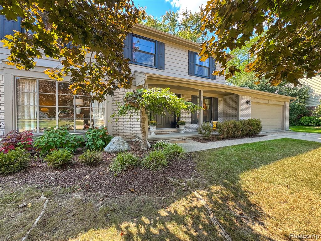 31018 Pickwick Lane, Beverly Hills, MI 48025 — Photo 2
