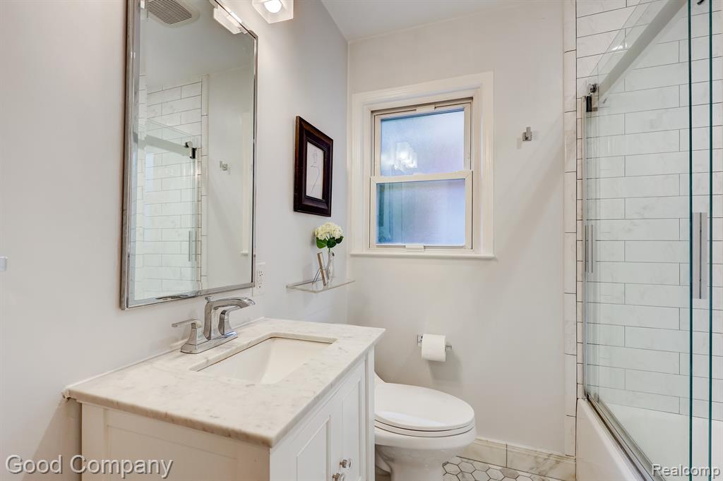 605 HELENE Avenue, Royal Oak, MI 48067 — Photo 21