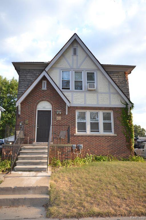 400 E Cambourne Street, Ferndale, MI 48220