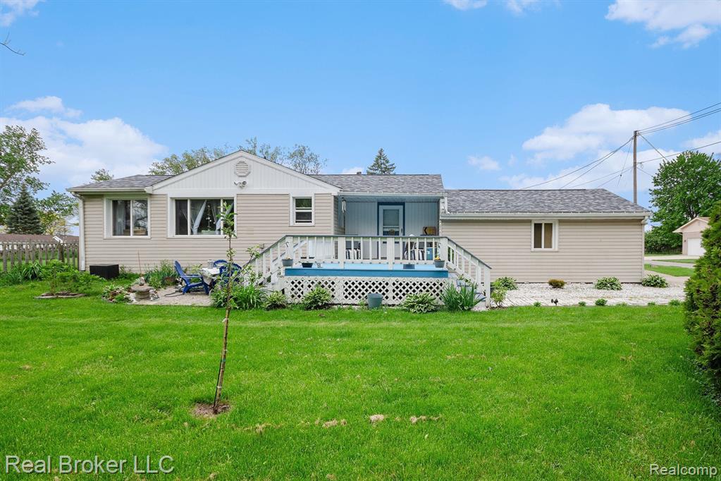 4930 SPRINGSIDE Street, Newport, MI 48166 — Photo 2