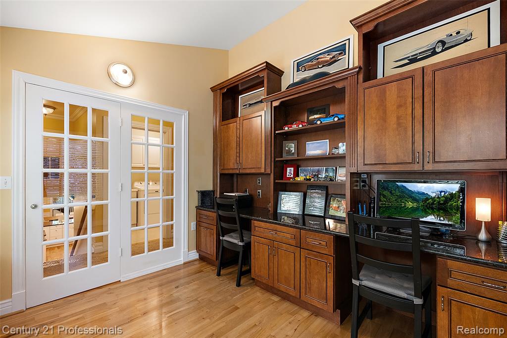 6705 College Park Drive, Clarkston, MI — Photo 93