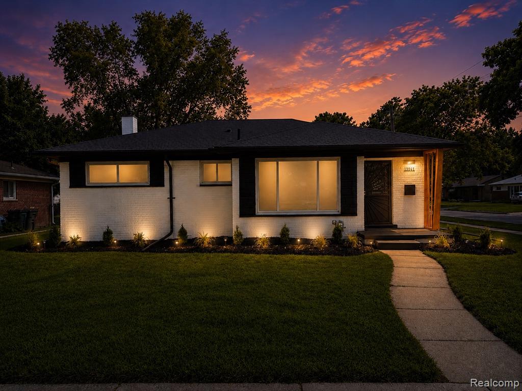 13941 Pearson Street, Oak Park, MI 48237 — Photo 41